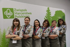 Konferencja „Kobieta-Skautka-Harcerka 7.0: Europejka-Obywatelka Świata” - siła wspólnoty i globalnego spojrzenia 5 Siła wspólnoty i globalnego spojrzenia – podsumowanie konferencji „Kobieta-Skautka-Harcerka 7.0: Europejka-Obywatelka Świata”