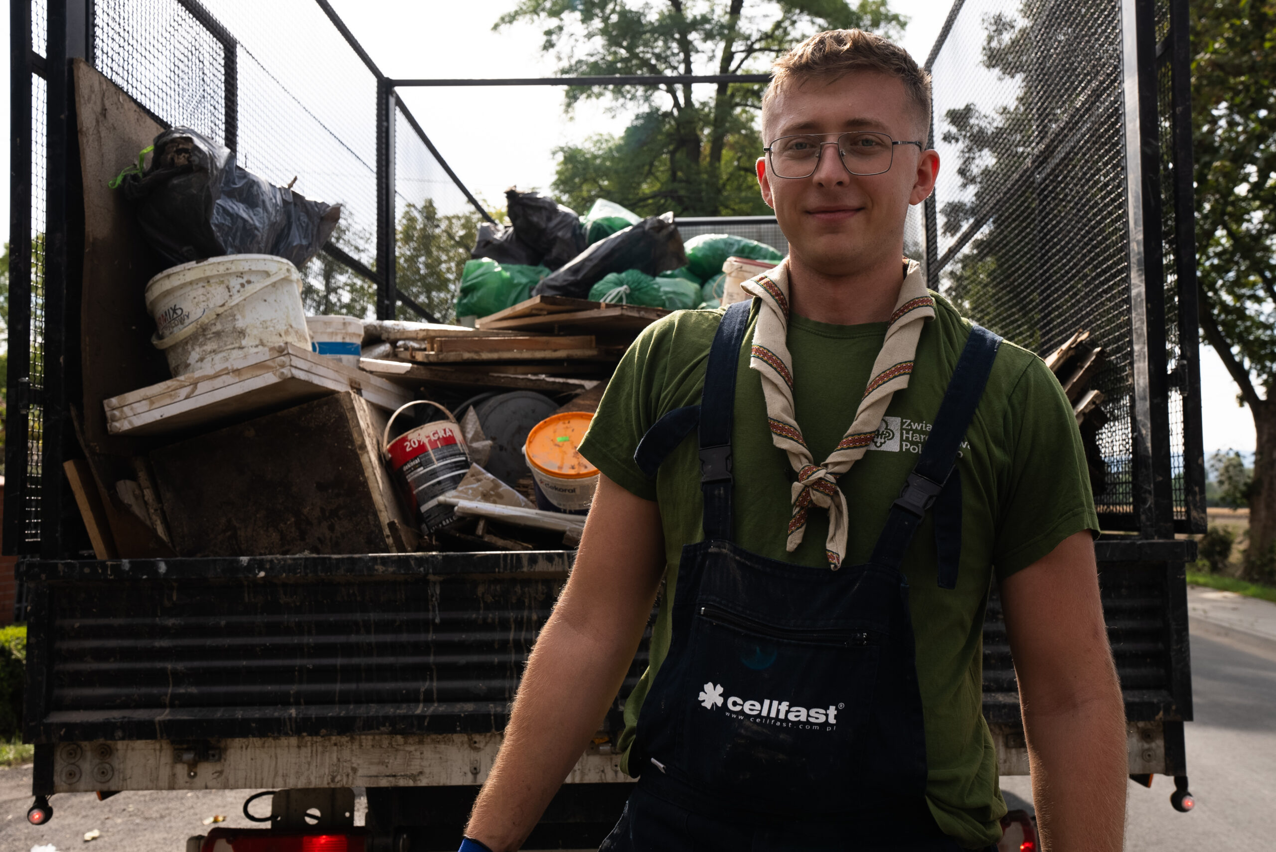 Harcerz gotowy do służby. ZHP x Cellfast.