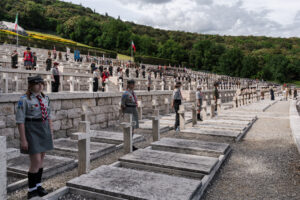 Harcerki i harcerze ZHP oddali hołd bohaterom Monte Cassino 4 WyprawaMonteCassino MLubinski 23